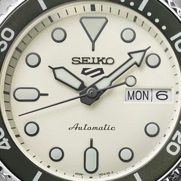 Seiko 5 Sports SKX Midi Mono 38mm Mens Watch Cream - Image 2