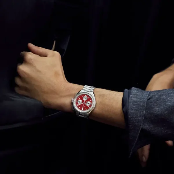 Bulova Lunar Pilot Chronograph Watch, 44mm, Quartz, Special Edition, Extra Strap, Red Blood Moon - Image 8