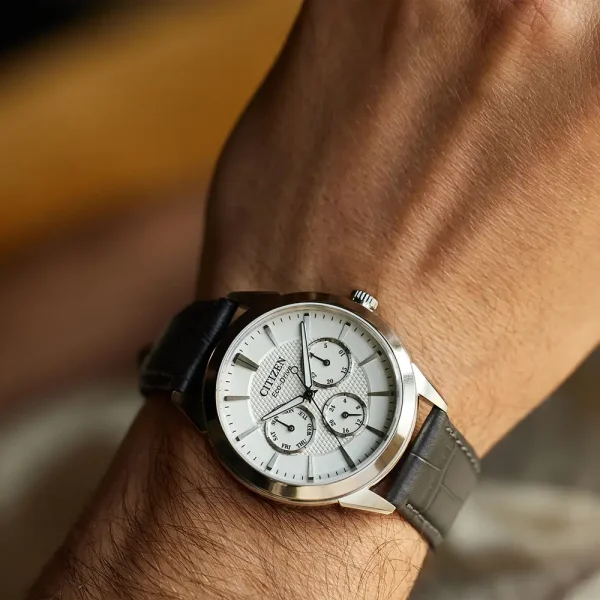 Citizen Rolan Mens - Image 4