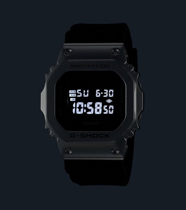 Casio G-Shock Metal Covered 5600 Led - Image 2