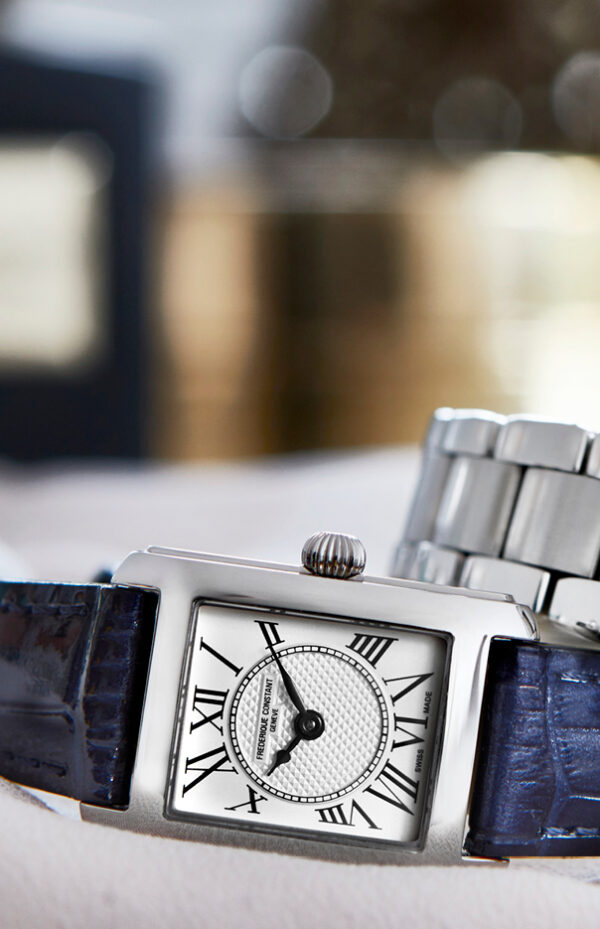 Frederique Constant Classics Carree Ladies - Image 4