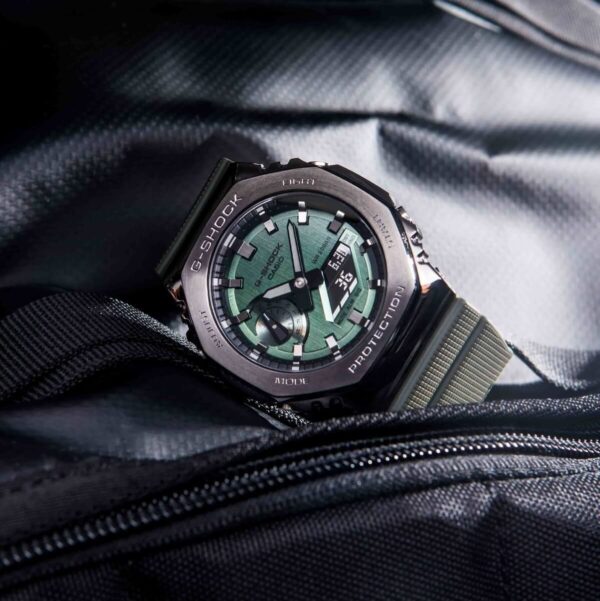 Casio G-Shock GM-2100B-3AER - Image 5